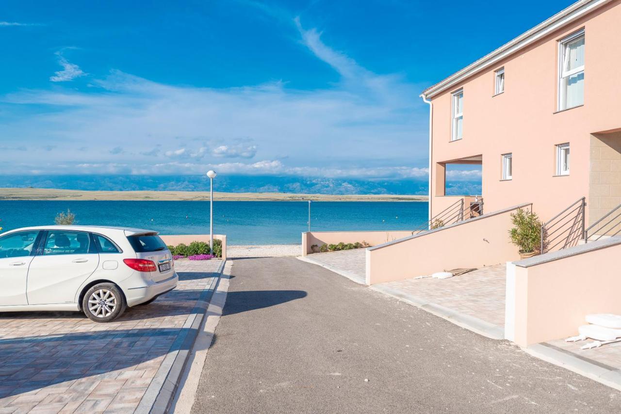 Luxury Apartments - La Vir 3 & 4 Buitenkant foto